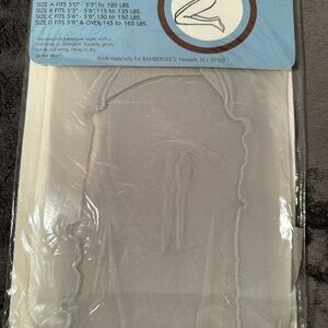 Bamberger’s Clubhouse ultra sheer pantyhose size B1 115 to 135 pounds soft gray